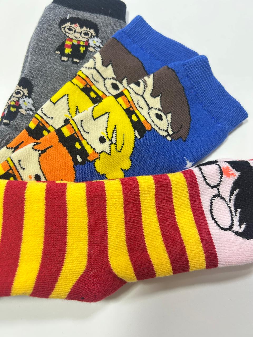 Meias infantil divertidas cano alto de algodão - Personagens variados