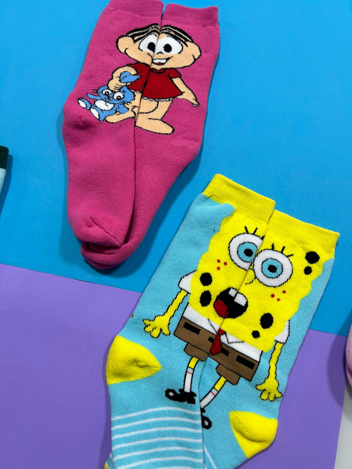 Meias infantil divertidas cano alto de algodão - Personagens variados