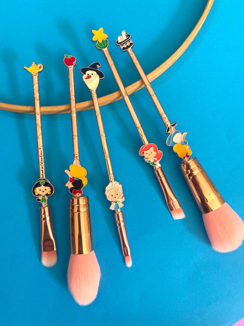Kit Pincel Make up Personagens Disney - 5 itens